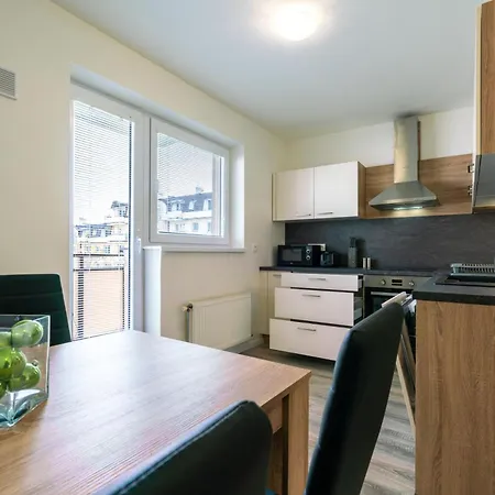 Apartamento Zlatovska *