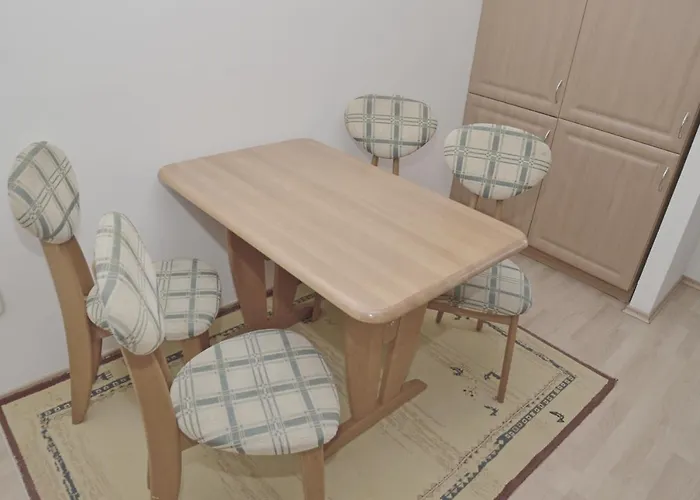 Zlatovska Lejlighed *